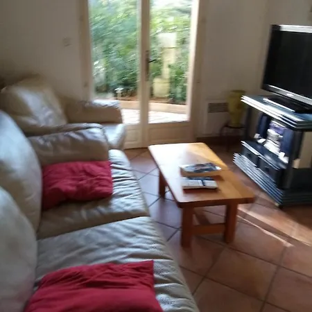 Les Pins D'azur Feriehus